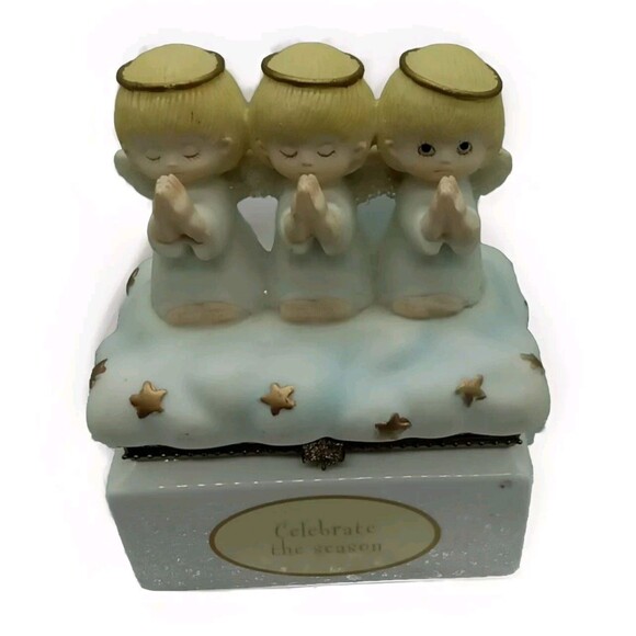Christmas Three Praying Angels Porcelain And Ceramic Jewelry Trinket Hindged Box - Picture 1 of 8